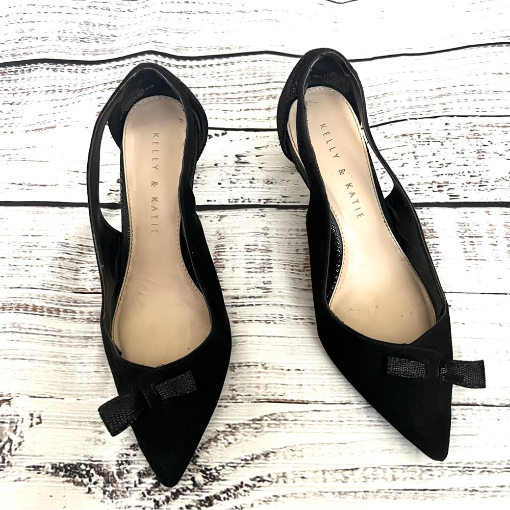 Kelly and Katie kitten bow heels in black